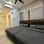 Mid Valley Southkey Mosaic Cozy Suite At Johor Bahru